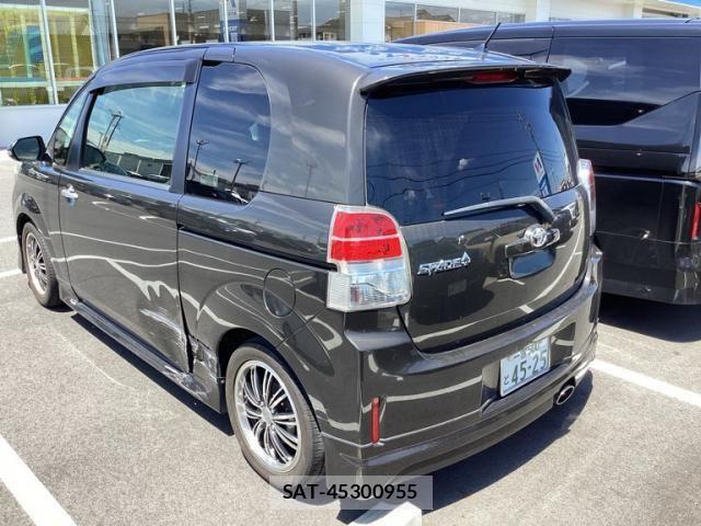 Toyota SPADE 2015-10 8415077-3
