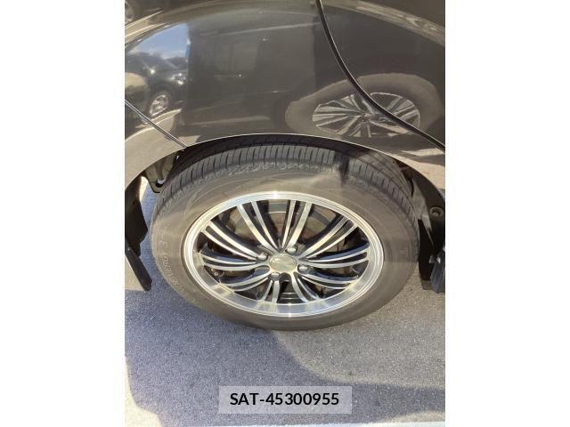 Toyota SPADE 2015-10 8415077-5