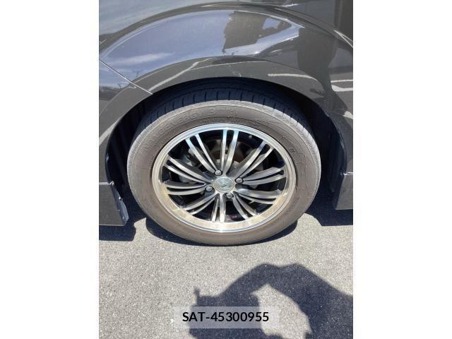 Toyota SPADE 2015-10 8415077-7