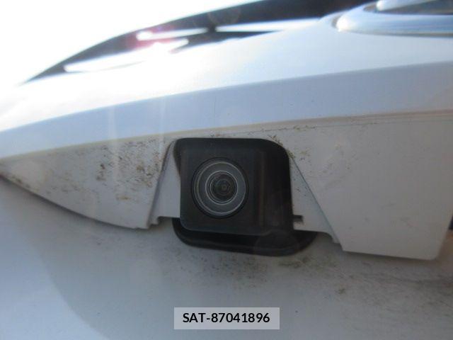 Toyota SPADE 2016-07 8415075-10
