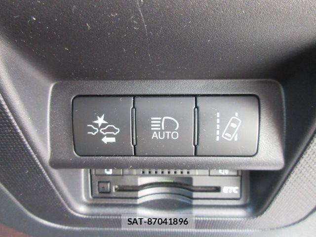 Toyota SPADE 2016-07 8415075-19