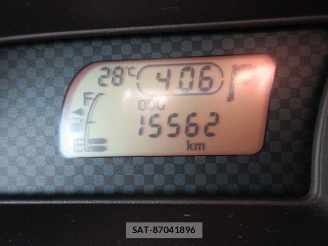 Toyota SPADE 2016-07 8415075-27