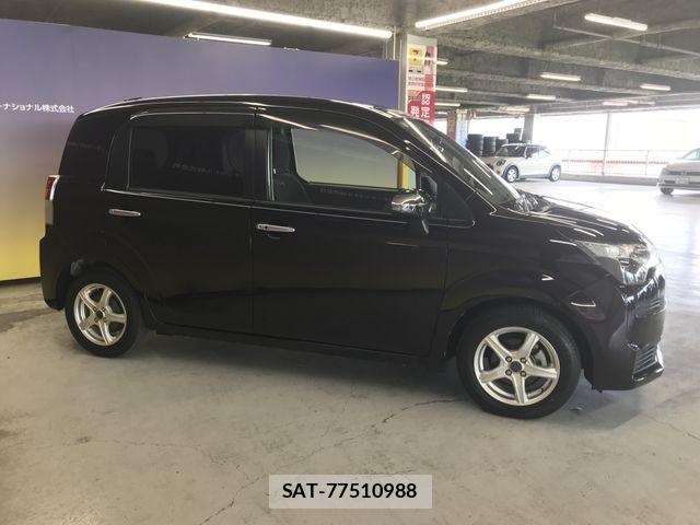 Toyota SPADE 2014-11 8527494-4