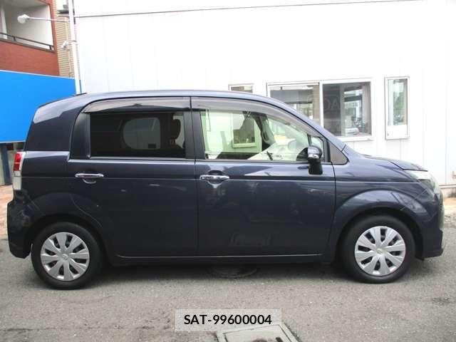Toyota SPADE 2012-09 8527492-8