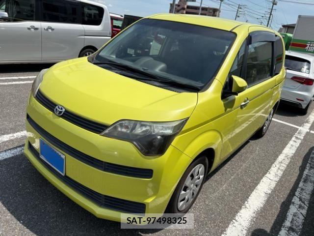Toyota SPADE 2013-03 8527497-0
