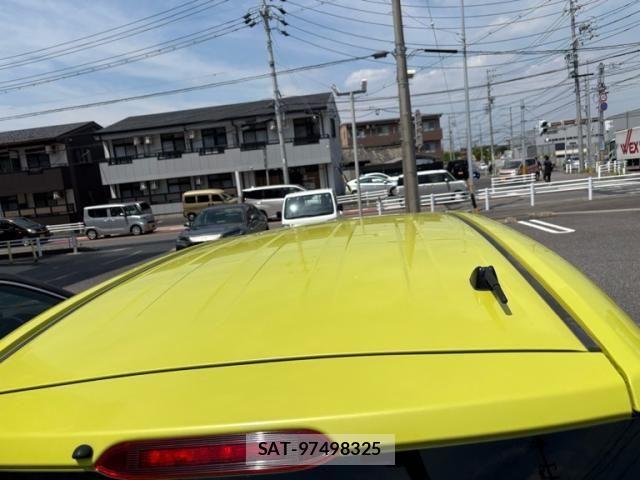 Toyota SPADE 2013-03 8527497-9