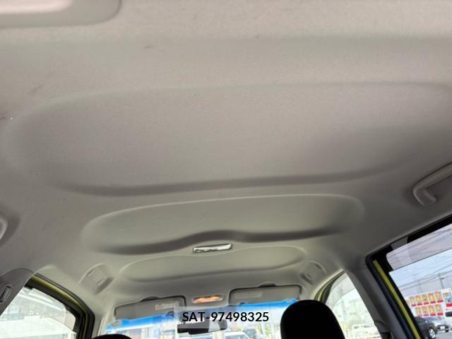 Toyota SPADE 2013-03 8527497-11