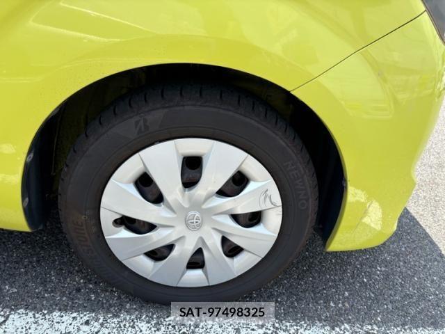 Toyota SPADE 2013-03 8527497-3