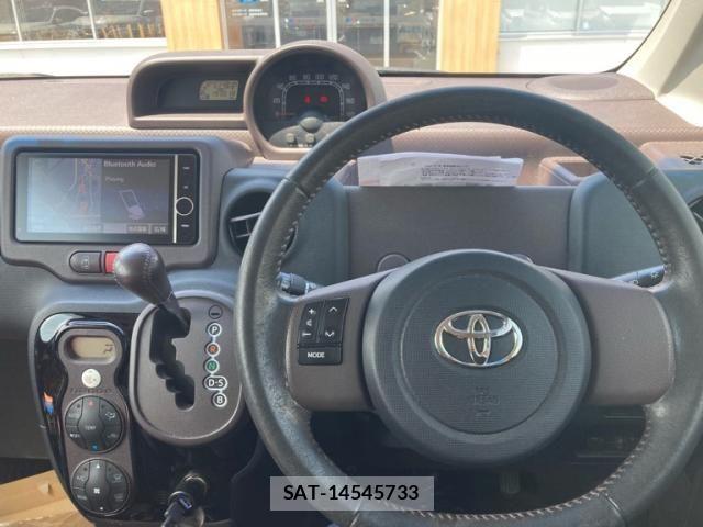 Toyota SPADE 2013-10 8527495-13
