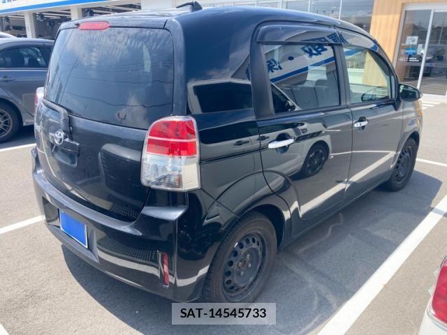 Toyota SPADE 2013-10 8527495-4