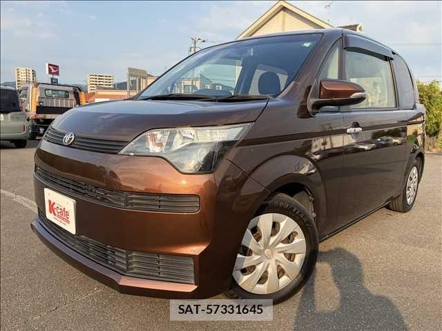 Toyota SPADE 2014-05 8563626-0