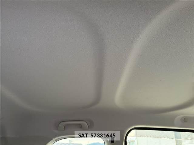 Toyota SPADE 2014-05 8563626-20
