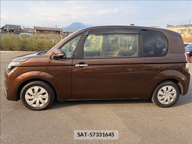Toyota SPADE 2014-05 8563626-4