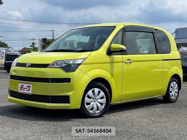 Toyota SPADE 2013-06 8563624-0