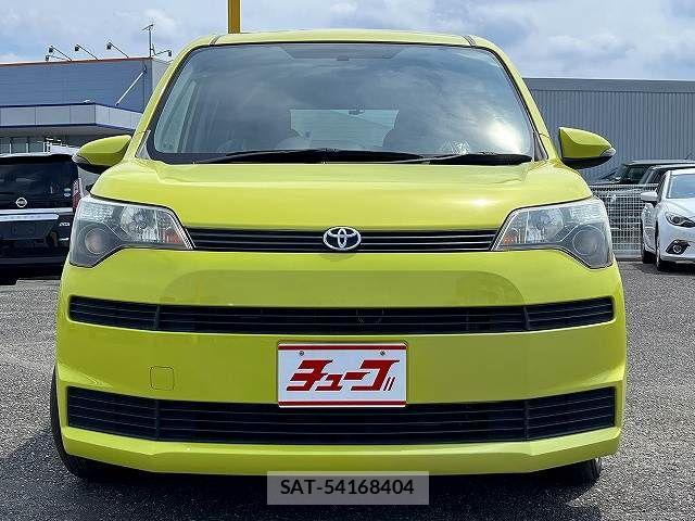 Toyota SPADE 2013-06 8563624-2