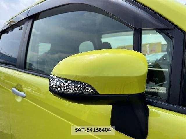 Toyota SPADE 2013-06 8563624-8