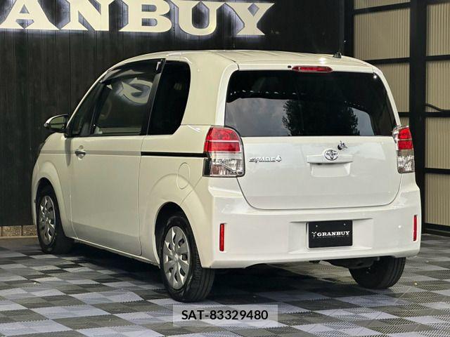 Toyota SPADE 2012-07 8563622-14