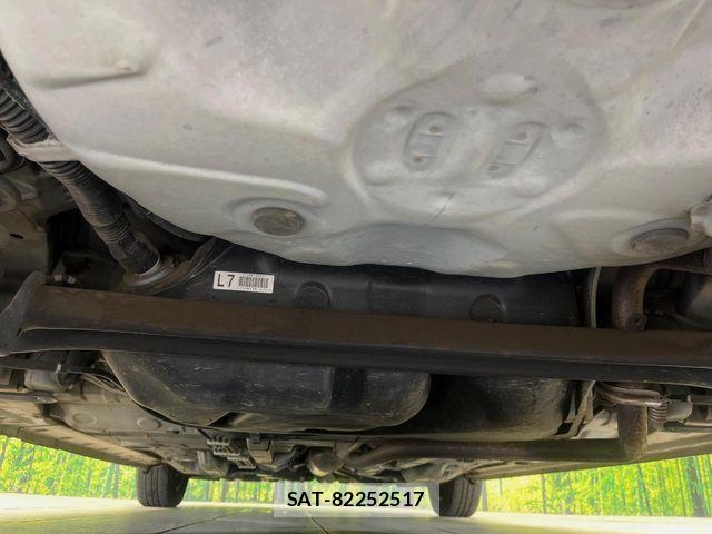 Toyota SPADE 2016-01 8629047-18