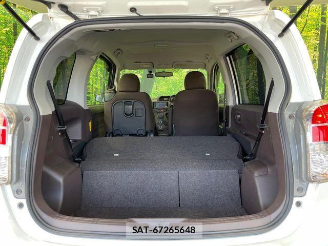 Toyota SPADE 2013-03 8629046-9