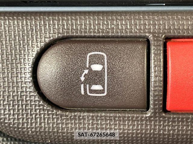 Toyota SPADE 2013-03 8629046-4