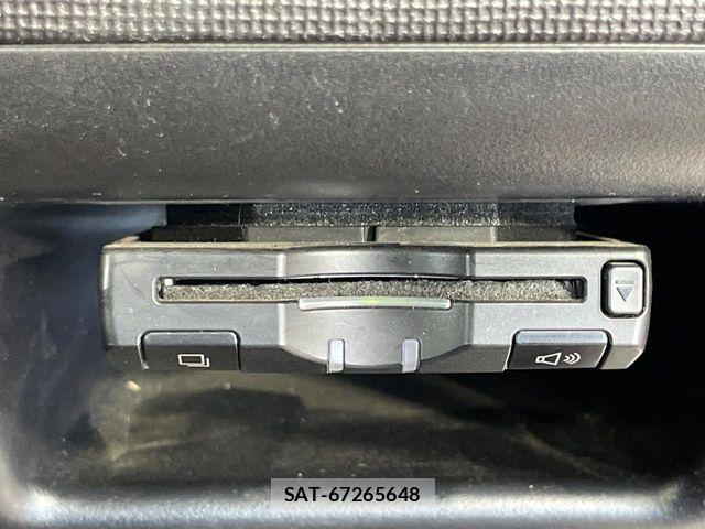 Toyota SPADE 2013-03 8629046-5