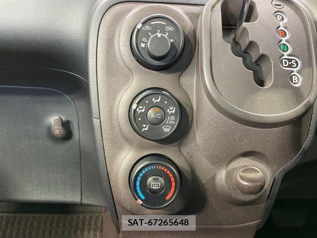 Toyota SPADE 2013-03 8629046-6