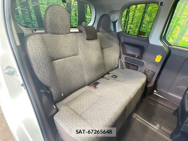 Toyota SPADE 2013-03 8629046-8