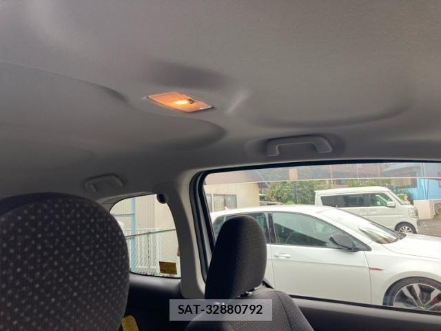 Toyota SPADE 2014-06 8629049-9