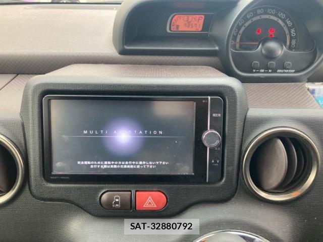 Toyota SPADE 2014-06 8629049-14