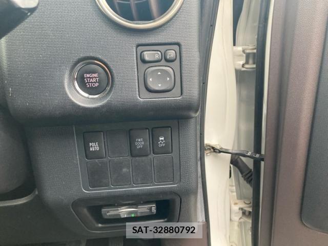 Toyota SPADE 2014-06 8629049-19