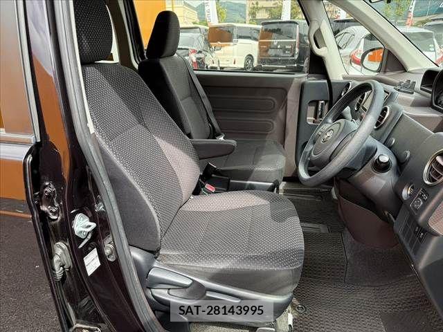 Toyota SPADE 2014-05 8661713-16