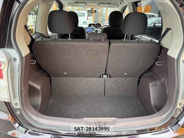 Toyota SPADE 2014-05 8661713-19