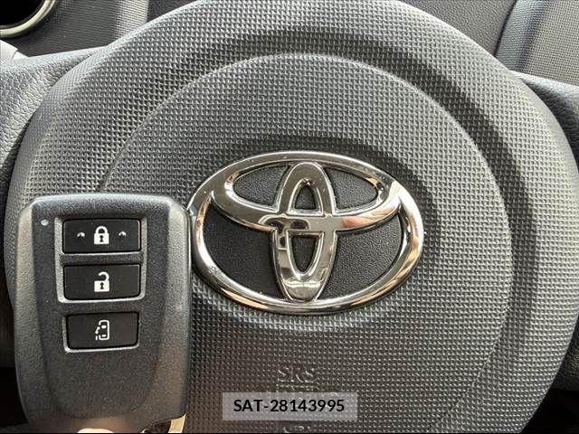 Toyota SPADE 2014-05 8661713-2