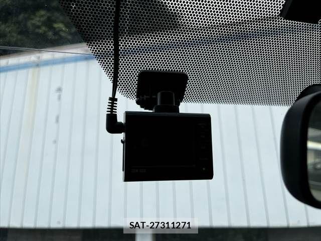 Toyota SPADE 2012-12 8661720-25