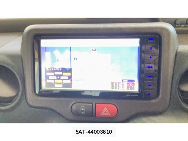 Toyota SPADE 2014-02 8661717-15