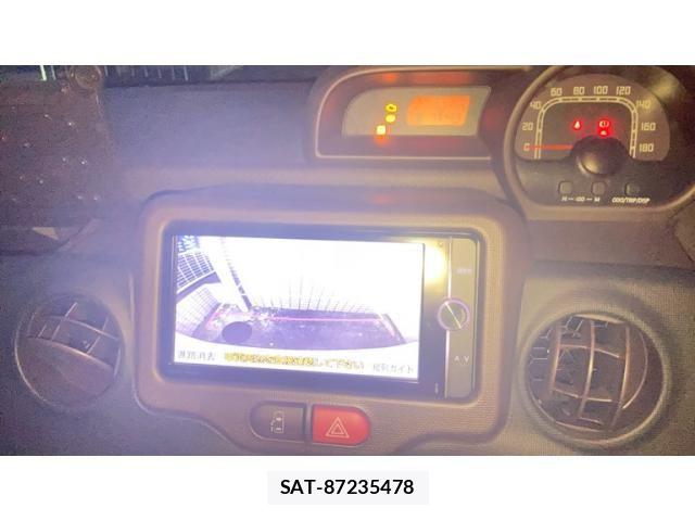 Toyota SPADE 2012-11 8686638-12