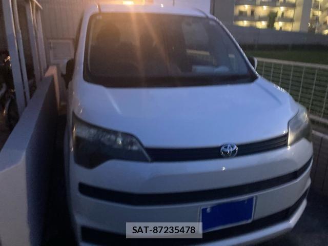 Toyota SPADE 2012-11 8686638-1