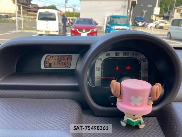 Toyota SPADE 2012-08 8686637-15