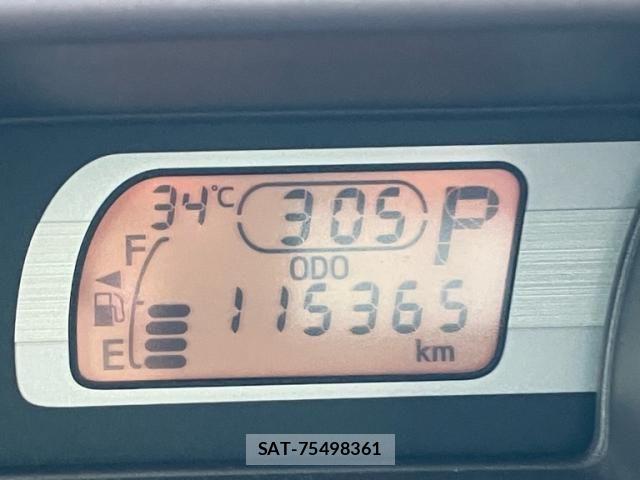 Toyota SPADE 2012-08 8686637-16