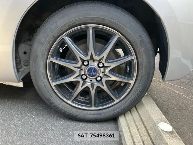 Toyota SPADE 2012-08 8686637-5