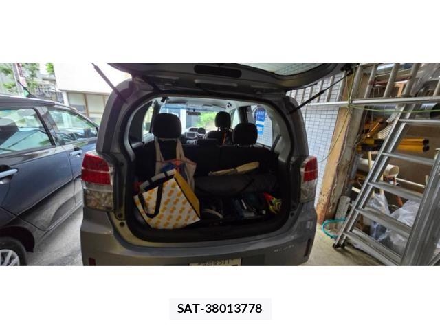 Toyota SPADE 2012-11 8744323-13