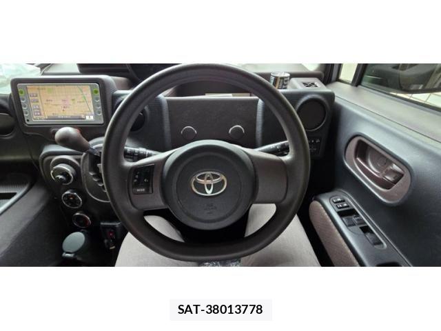Toyota SPADE 2012-11 8744323-18