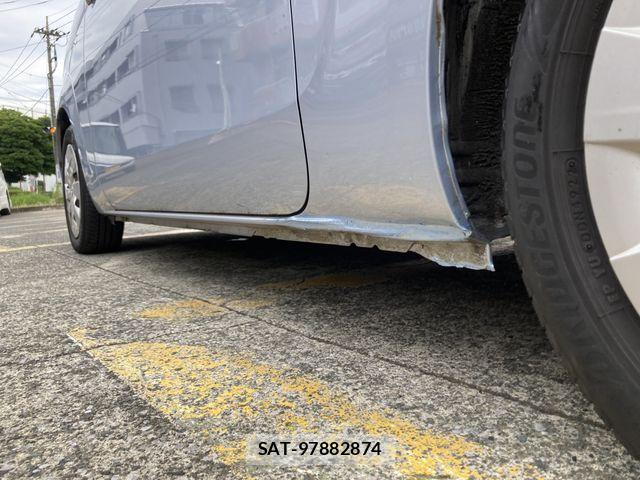 Toyota SPADE 2013-08 8746010-13
