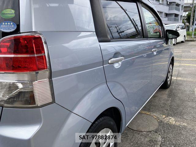 Toyota SPADE 2013-08 8746010-5
