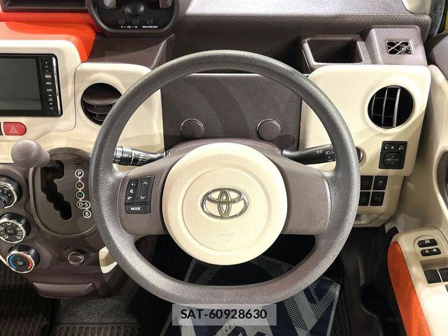 Toyota SPADE 2013-10 8782136-10
