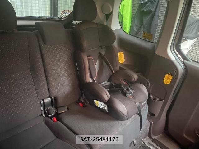 Toyota SPADE 2013-04 8782138-6