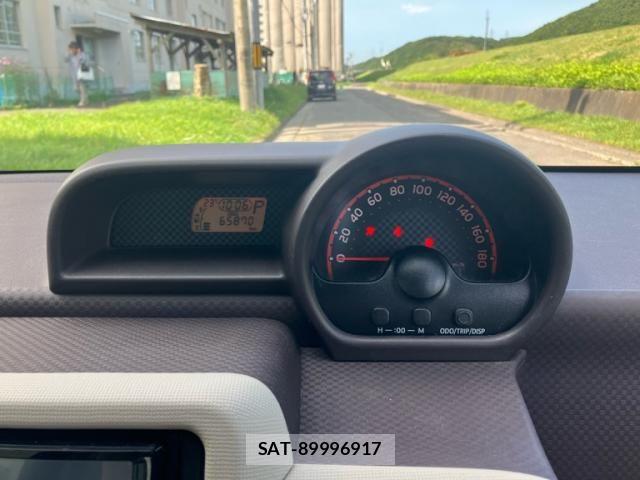 Toyota SPADE 2015-11 8782139-12
