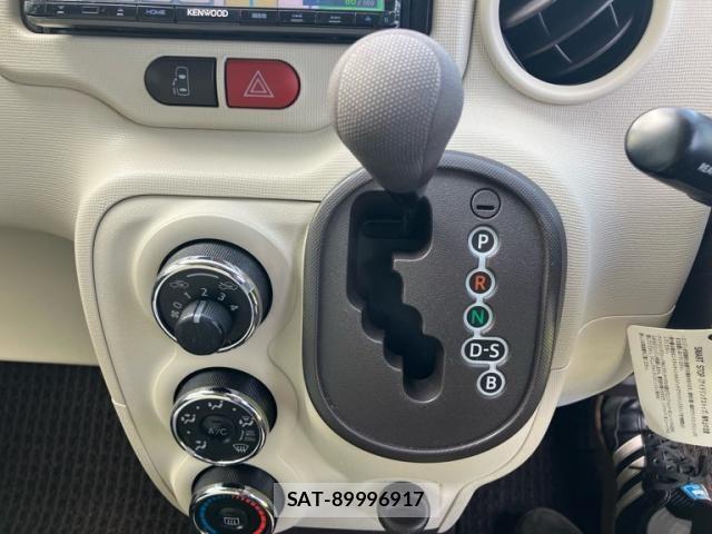 Toyota SPADE 2015-11 8782139-14