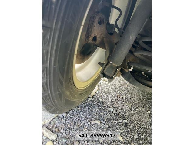 Toyota SPADE 2015-11 8782139-22