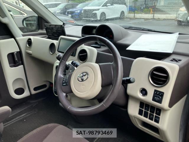 Toyota SPADE 2013-09 8797564-10